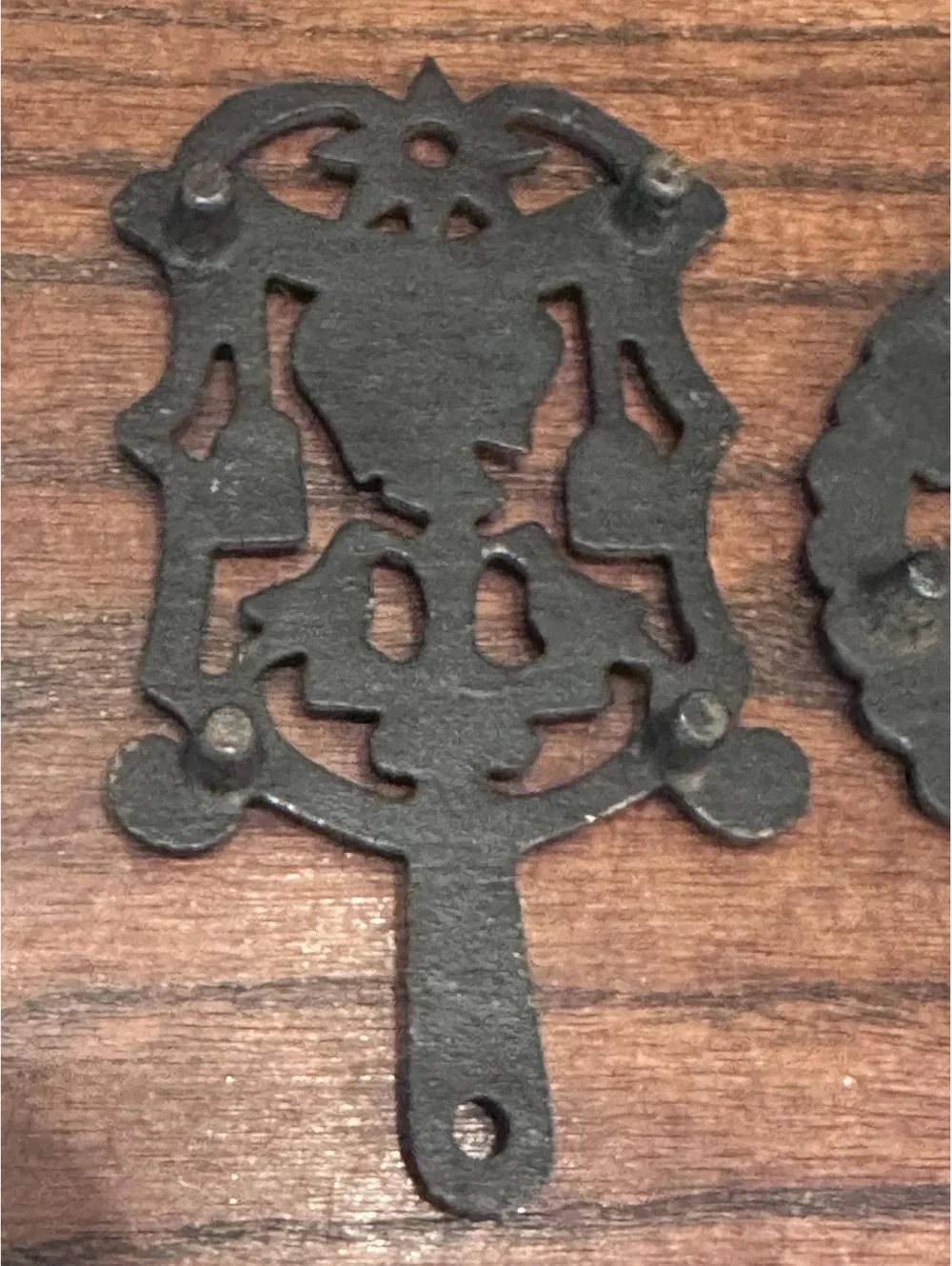 3-Piece Vintage Country/Farmhouse Cast Iron Trivet Wall Decor